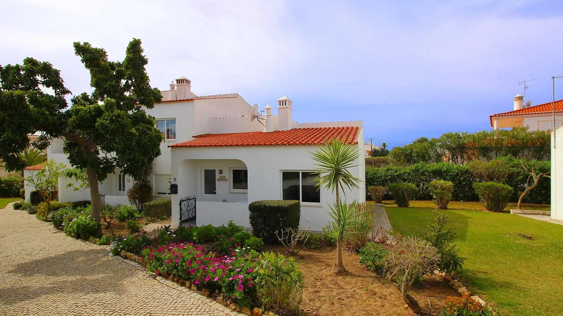 Casa Scarlett Walk To Beach Communal Pool Carvoeiro  Carvoeiro (Lagoa)