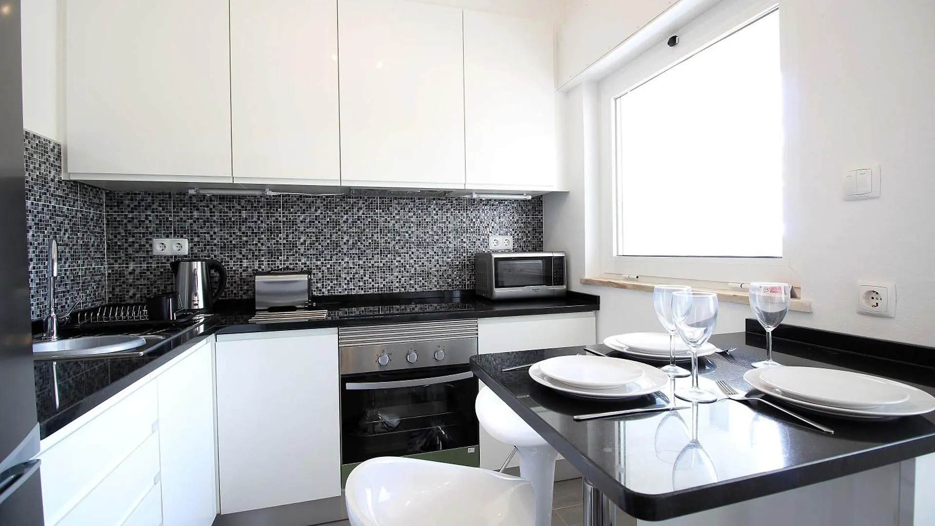 Apartment Casa Scarlett Walk To Beach Communal Pool Carvoeiro  Portugal